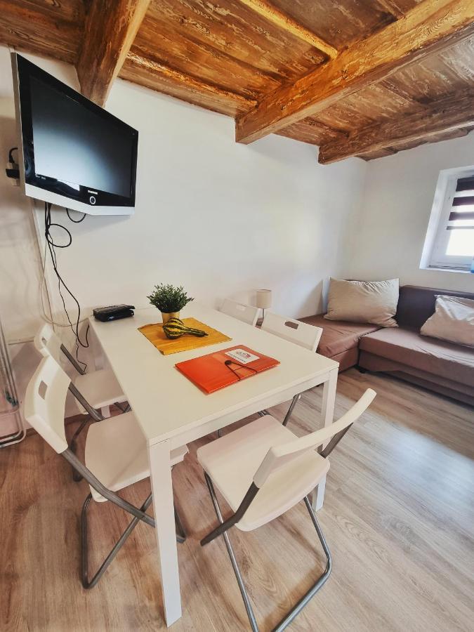 Apartament Gyongy Apartmanhazak Gyöngyös Zewnętrze zdjęcie