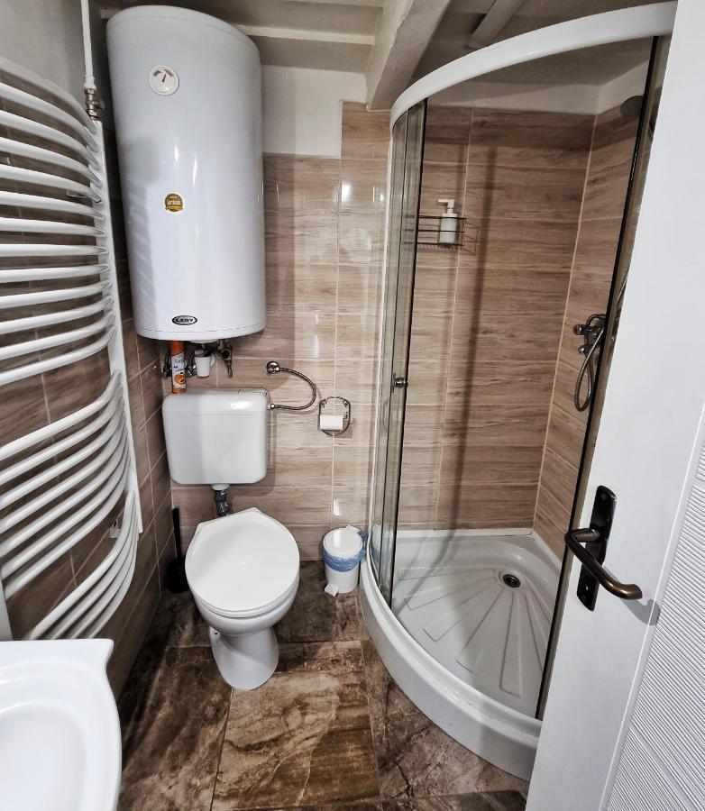 Apartament Gyongy Apartmanhazak Gyöngyös Zewnętrze zdjęcie